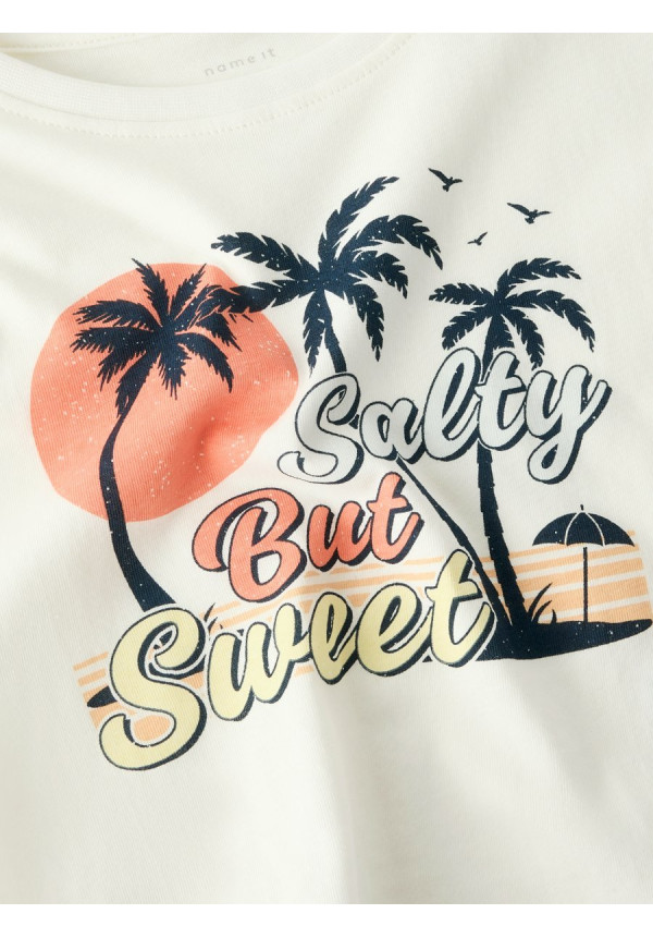 CAMISETA SALTY BUT SWEET NAME IT