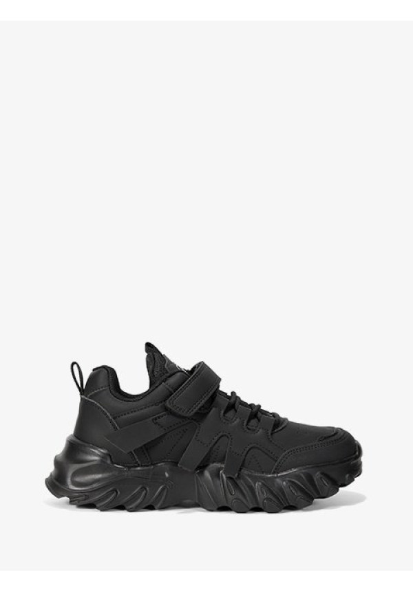 ZAPATILLA DEPORTIVA NEGRA